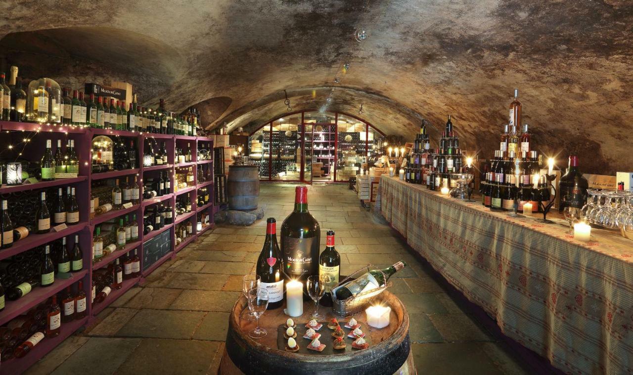 Chateau Des Comtes De Challes Zewnętrze zdjęcie